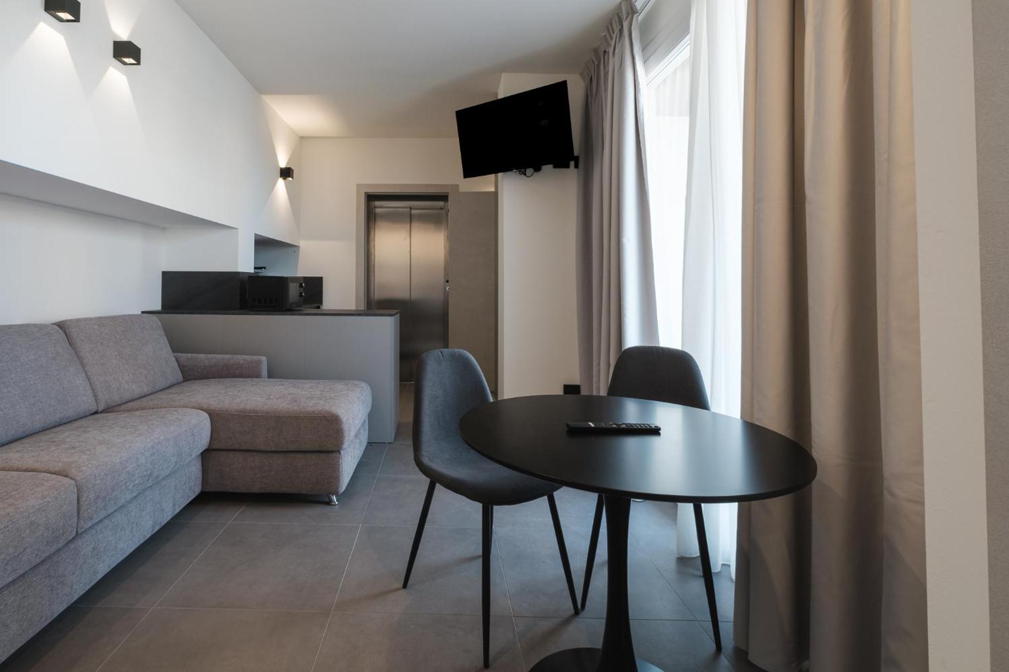 Residence Goldoni6 Suite Apartment Rimini Eksteriør billede