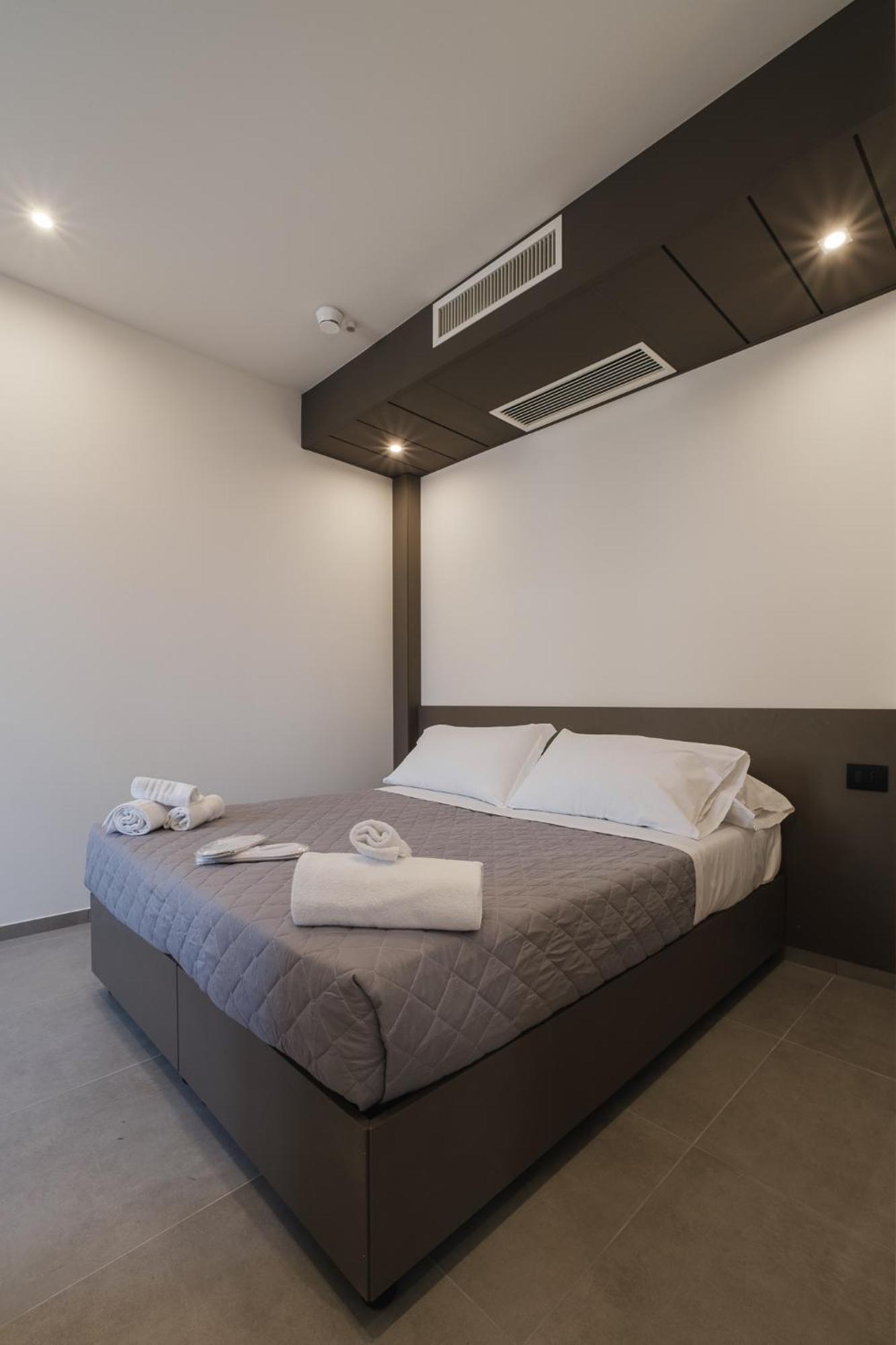 Residence Goldoni6 Suite Apartment Rimini Eksteriør billede