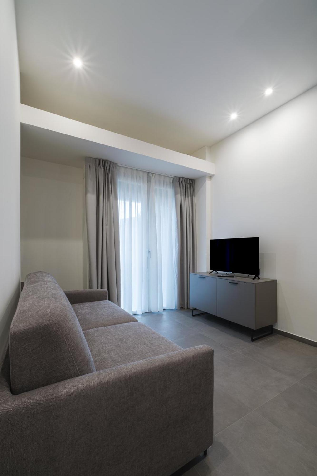 Residence Goldoni6 Suite Apartment Rimini Eksteriør billede
