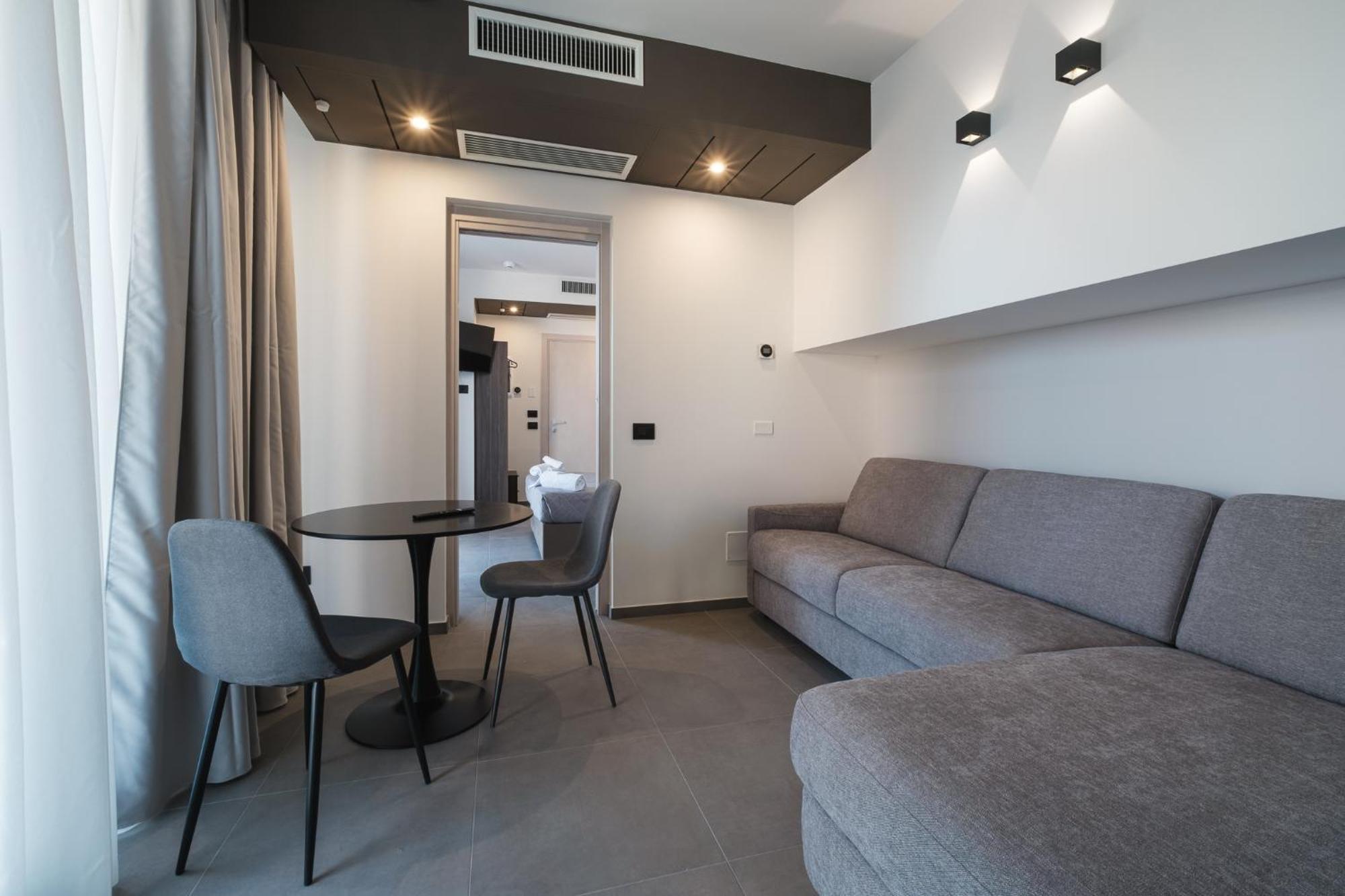 Residence Goldoni6 Suite Apartment Rimini Eksteriør billede